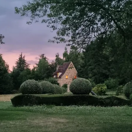 Les Granges Hautes, Maisons De Vacances, Proches De Sarlat Avec Piscine, Parc, 度假居 *