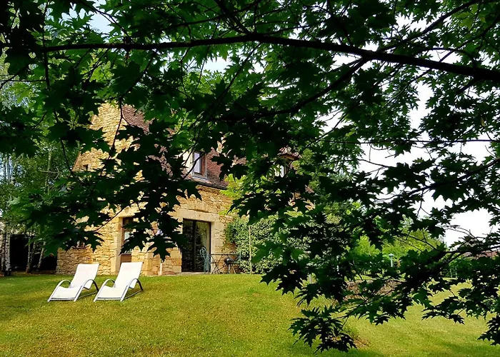 Les Granges Hautes, Maisons De Vacances, Proches De Sarlat Avec Piscine, Parc, Saint-Crepin-et-Carlucet